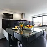 Viana Do Castelo Home Holiday home *