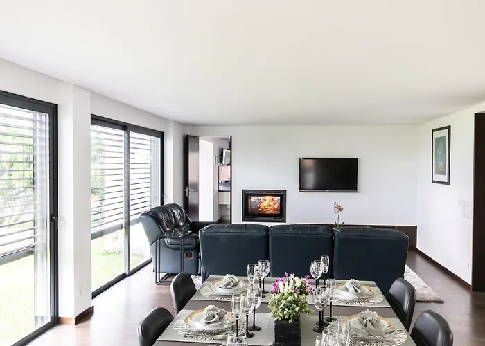 Dom wakacyjny Viana Do Castelo Home *