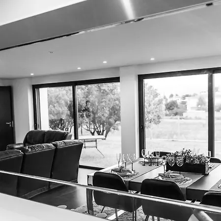 Viana Do Castelo Home Tatil Evi *